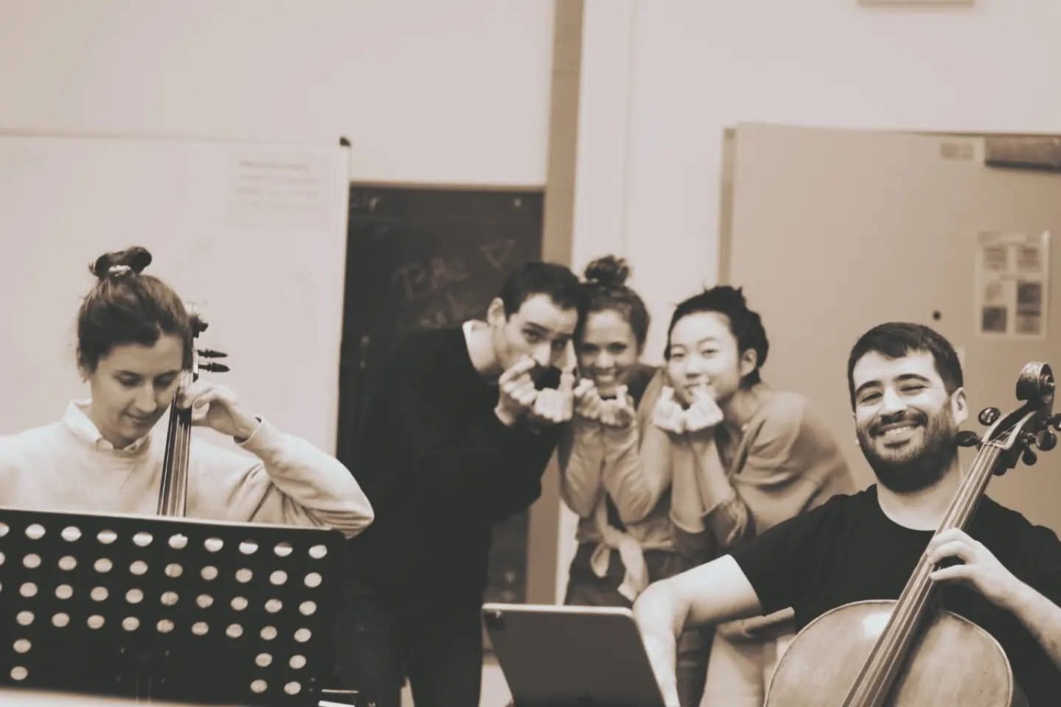 Oreneta rehearsal photograph